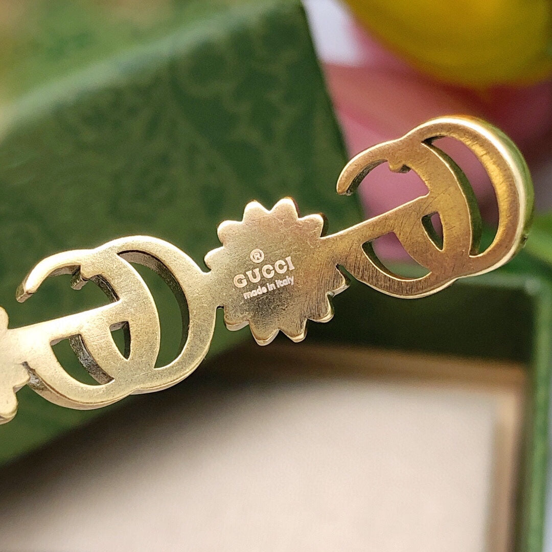 18K Double Gucci Flowers Open Cuff Bracelet
