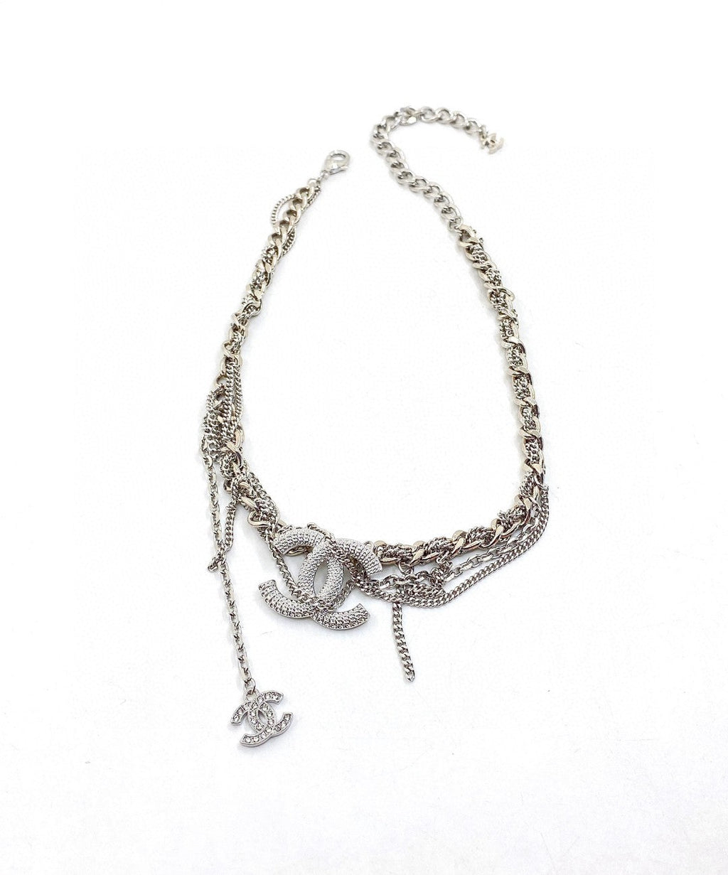 18K  Chanel Chain Diamond Necklace